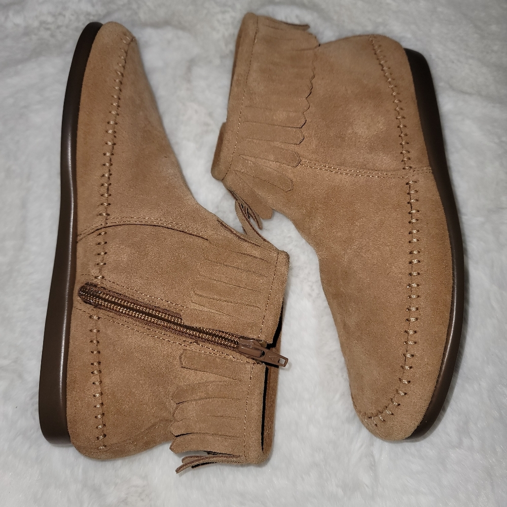 Aersole Fringe Moccasin Bootie - Picture 4 of 8